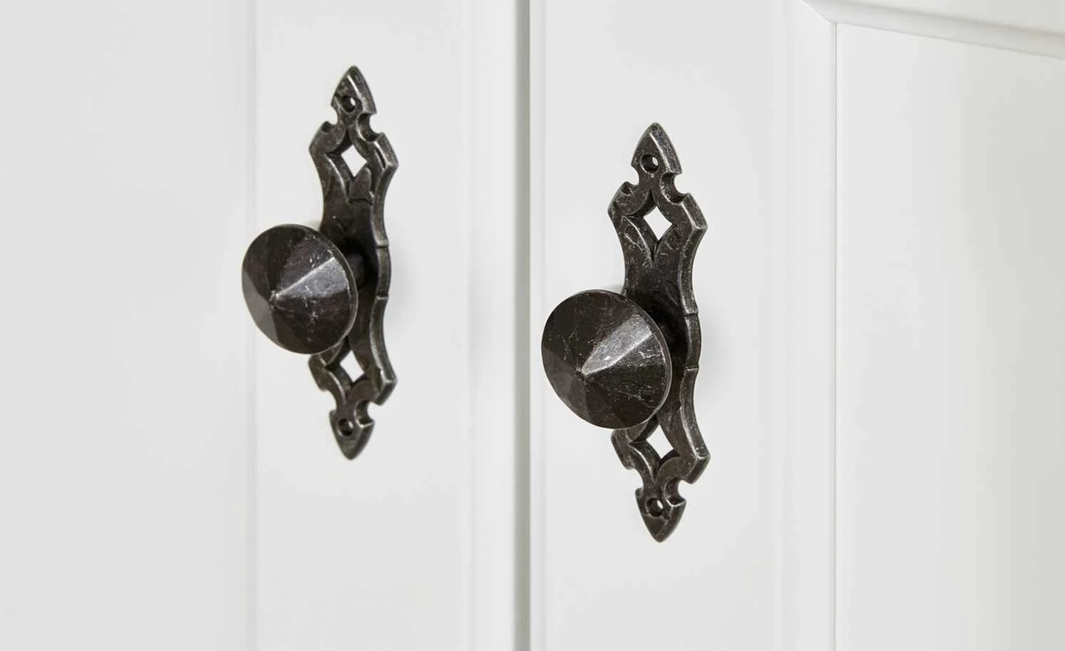 maison bleue TV-Element Petit Chalet | Weiß / Asteiche 7 maison bleue TV-Element Petit Chalet | Weiß / Asteiche – Bild 7