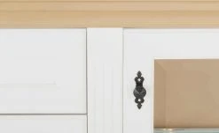 maison bleue Highboard Petit Chalet | Weiß / Asteiche mit Glastüren -Komm Store 12202659 9 202206232232