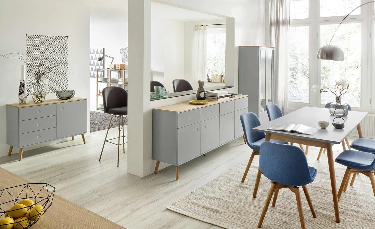 Roomers Sideboard Scan | Grau 1 Roomers Sideboard Scan | Grau