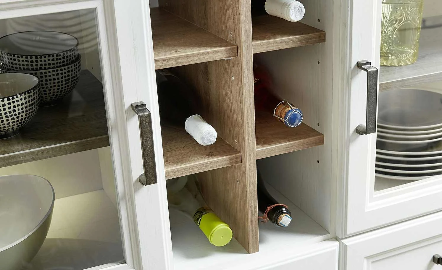 Highboard Varese | Pinie hell (Nachbildung) / Asteiche (Nachbildung) 1 Highboard Varese | Pinie hell (Nachbildung) / Asteiche (Nachbildung)