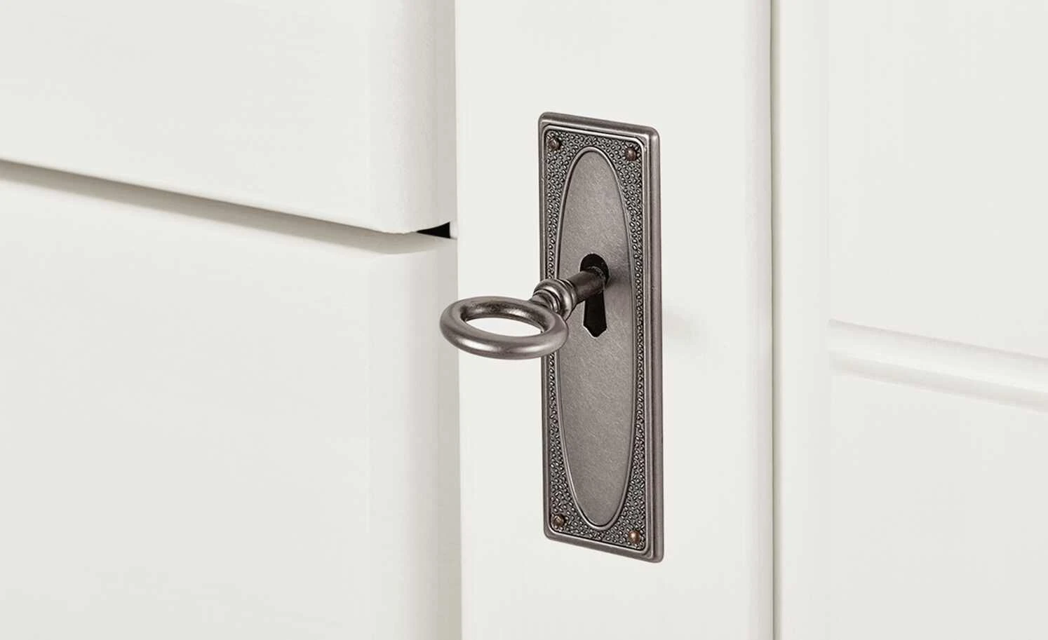 maison bleue Highboard Florian | Weiß / bernsteinfarben Türen mit Glaseinsatz 7 maison bleue Highboard Florian | Weiß / bernsteinfarben Türen mit Glaseinsatz – Bild 7