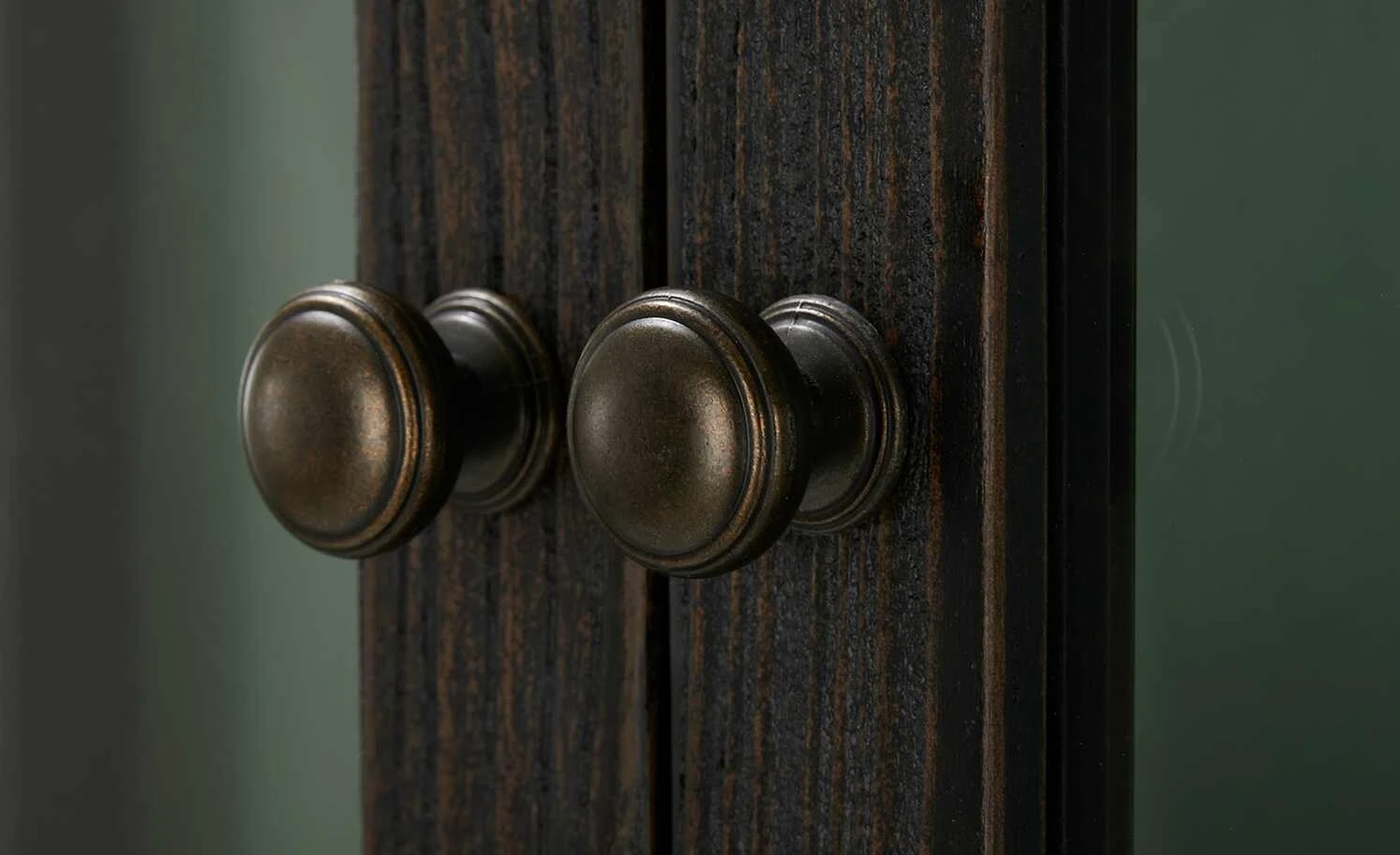 Vitrinenschrank Greenoir 5 Vitrinenschrank Greenoir – Bild 5