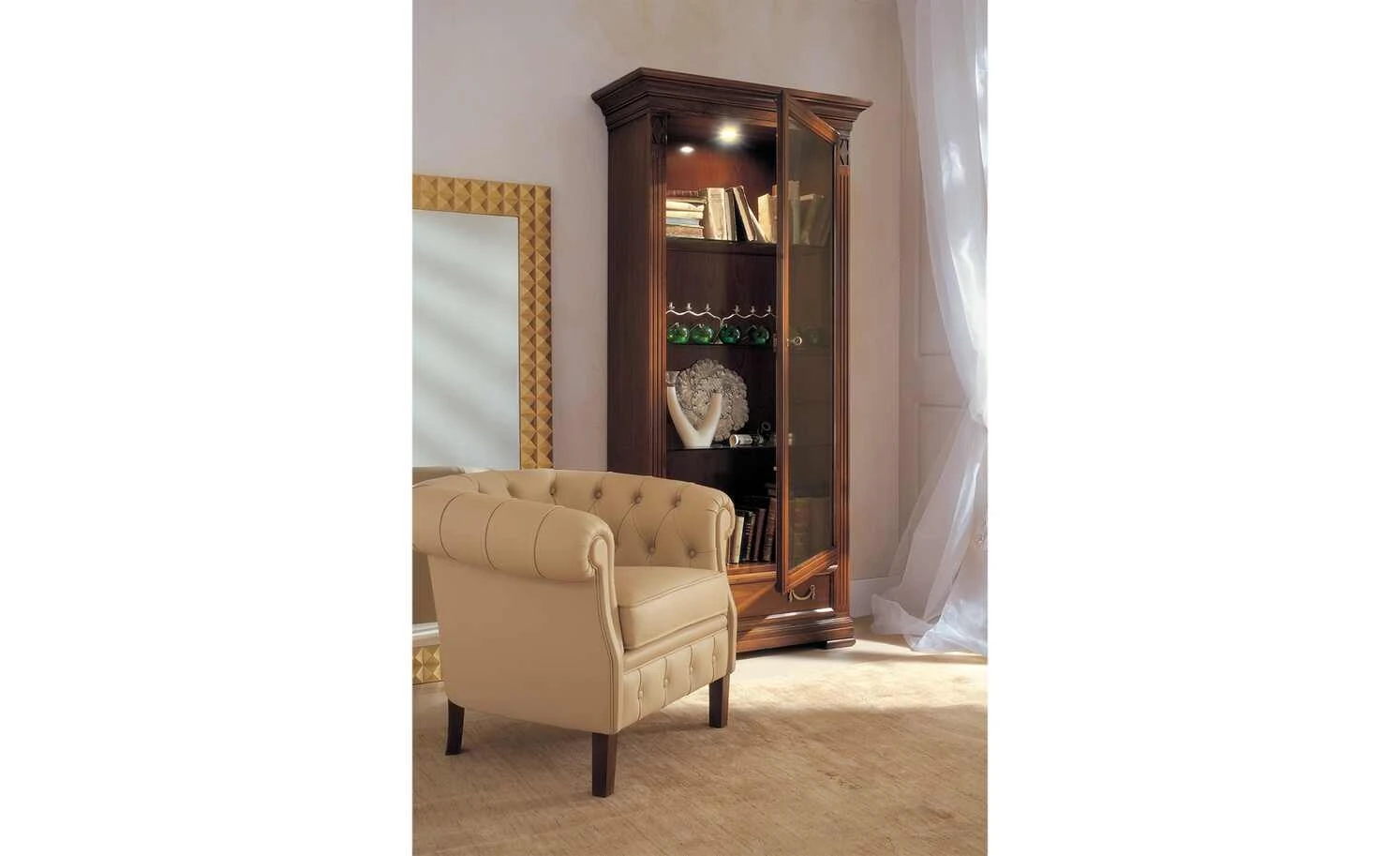 SELVA Sammelvitrine Villa Borghese | rechts 1 SELVA Sammelvitrine Villa Borghese | rechts