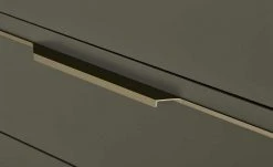 Berger & Rath Vitrine Claro | Londra (Hellgrau) Sichtbare Rückwand: Wildeiche mit Glaseinlegeböden 17 Berger & Rath Vitrine Claro | Londra (Hellgrau) Sichtbare Rückwand: Wildeiche mit Glaseinlegeböden -Komm Store 13230880 4 202103051240