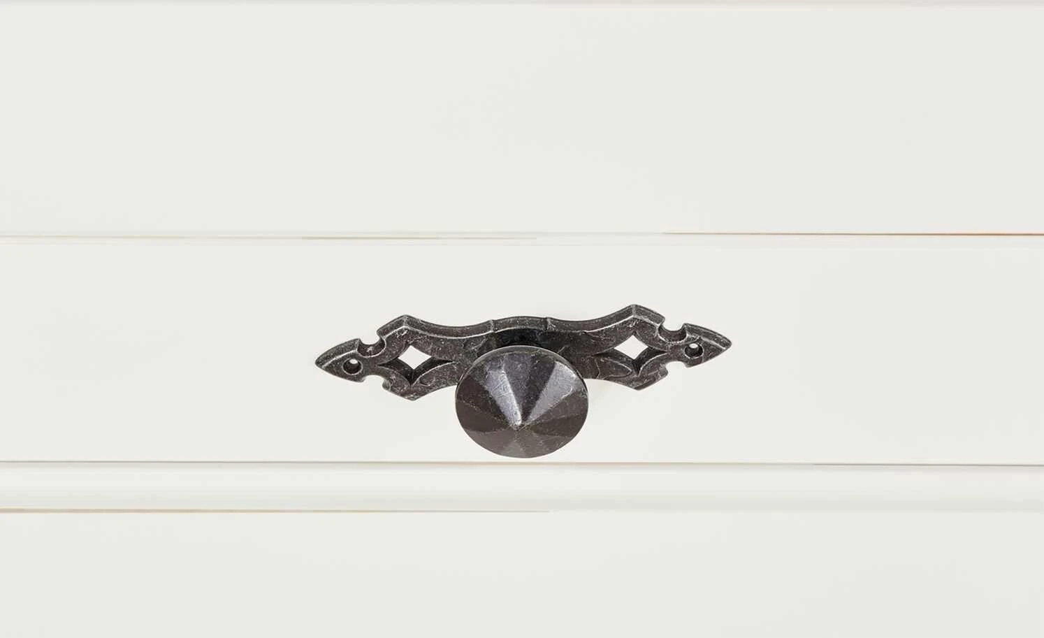 maison bleue Anrichte Petit Chalet | Vintage Weiß / Vintage Weiß ohne Flechtkörbe 6 maison bleue Anrichte Petit Chalet | Vintage Weiß / Vintage Weiß ohne Flechtkörbe – Bild 6