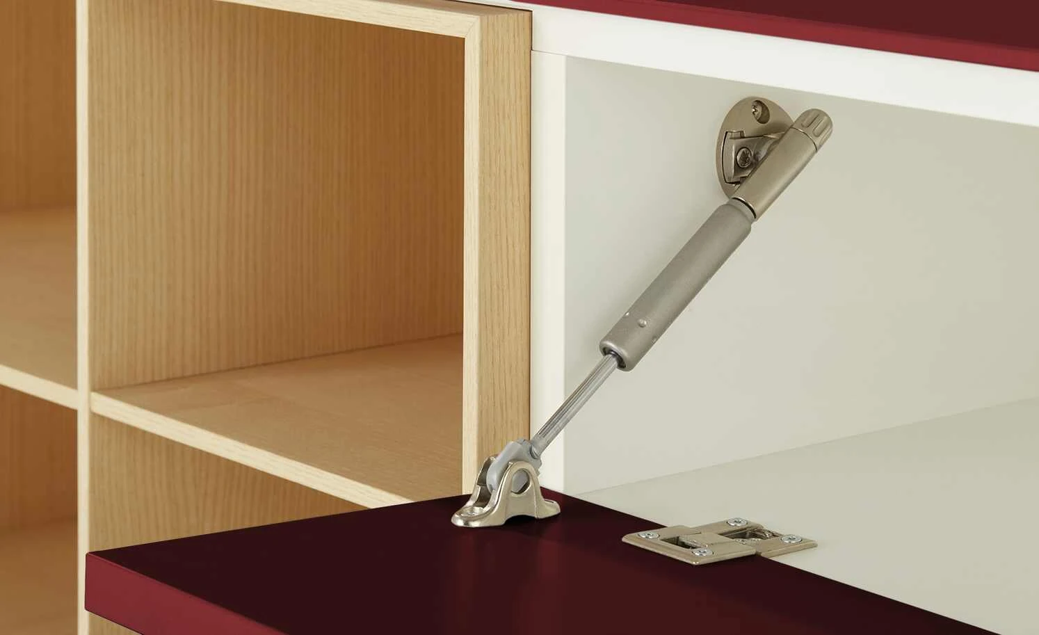 Lowboard Vono 2.0 | Rubinrot / Esche 3 Lowboard Vono 2.0 | Rubinrot / Esche – Bild 3