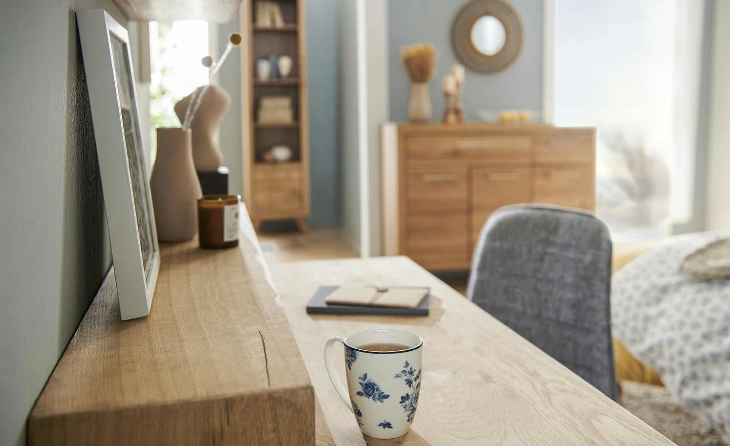 Gray & Jones Sekretär Cap Ferrat One 4 Gray & Jones Sekretär Cap Ferrat One – Bild 4